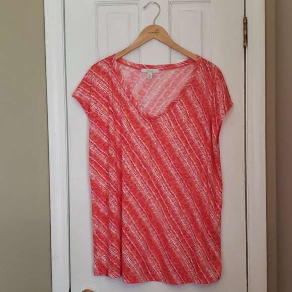 Sejour Tops - 3/$15 Sejour Orange Leopard V-Neck Tee